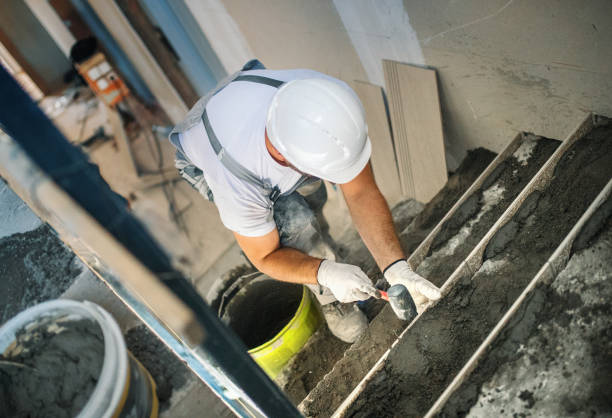 Best Concrete Pool Decks in Vandalia, IL