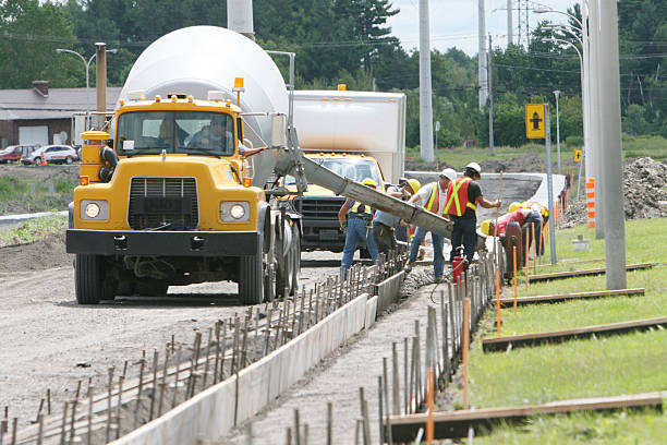 Best Concrete Driveway Installation in Vandalia, IL